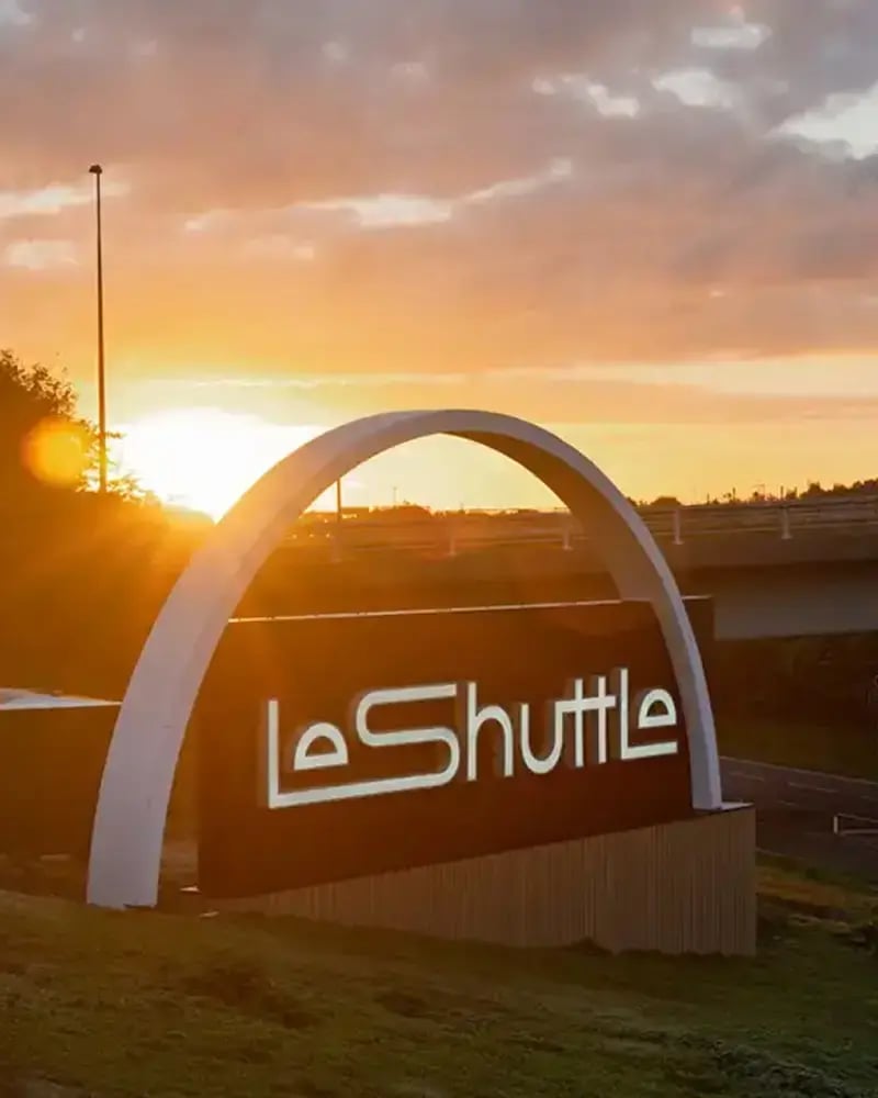 le-shuttle-04